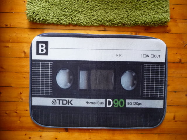 17. Килимче аудиокасета audio tape касетофон касетка стерео TDK касетки - снимка 1