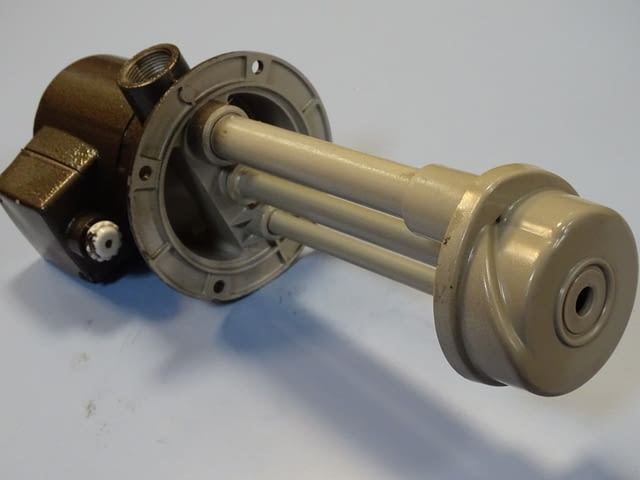 Помпа за охлаждаща течност Siemens 2AB1 132-OXA-Z 220V, 32L, град Пловдив - снимка 2