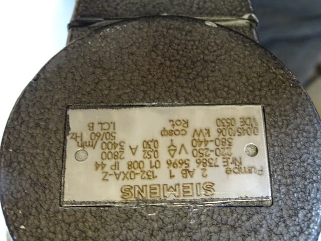 Помпа за охлаждаща течност Siemens 2AB1 132-OXA-Z 220V, 32L, град Пловдив - снимка 7