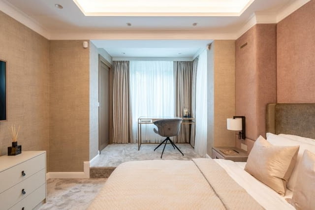 Продава тристаен апартамент- 132кв. Център 2-bedroom, 132 m2, Brick - city of Sofia | Apartments - снимка 4