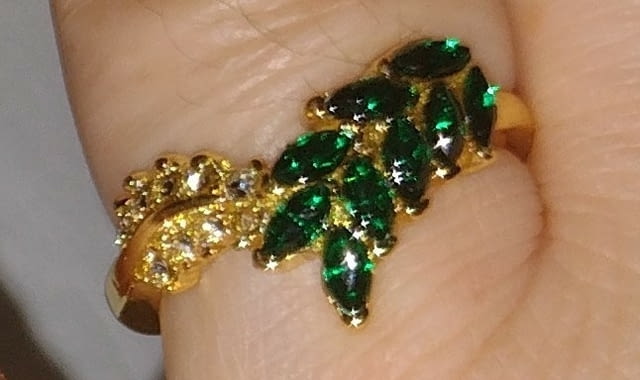 Елегантен пръстен с диаманти и кристали Злато, Дамски, Диaмaнт - град Монтана | Пръстени - снимка 1