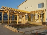 Бетони площадки пътеки замски огради дренажи козирки хидроизолация тенекеджийски услуги нов покрив