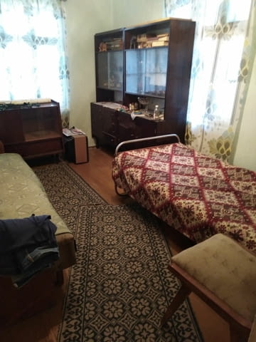 Продавам къща в гр. Павликени 2-етажна, Тухла, 80 м2 - град Павликени | Къщи / Вили - снимка 4