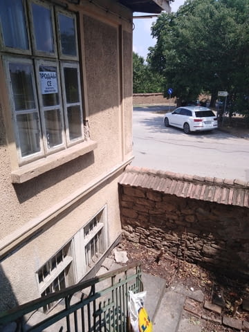 Продавам къща в гр. Павликени 2-етажна, Тухла, 80 м2 - град Павликени | Къщи / Вили - снимка 5