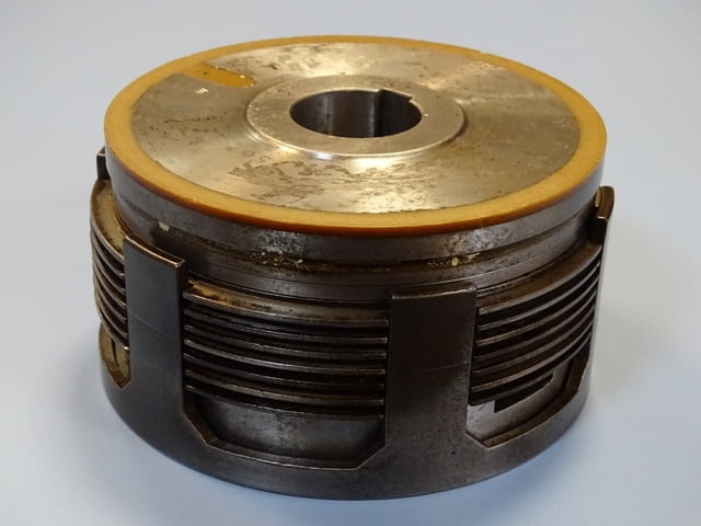 Съединител електромагнитен Dessau 3KL-20 electromagnetic clutch - снимка 1