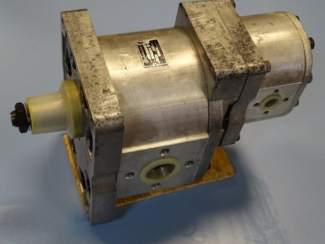 Хидравлична помпа сдвоена A215X/A43X 175 bar, град Пловдив | Промишлено Оборудване - снимка 1