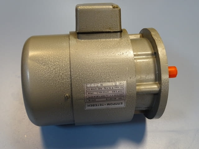 Ел.двигател ЕЛПРОМ Тетевен тип АО021/2 220V/380V, 50Hz 370W, city of Plovdiv - снимка 2