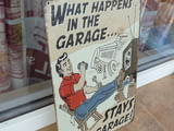 Защо стои в гаража метална табела майстор монтьор ремонт коли работа в гаража