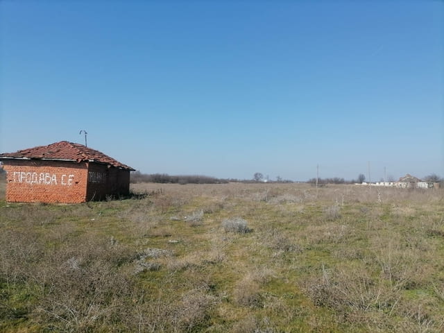 Парцел със статут стопански двор от СОБСТВЕНИК 15300 m2, For industry - village Mirovo | Land - снимка 4