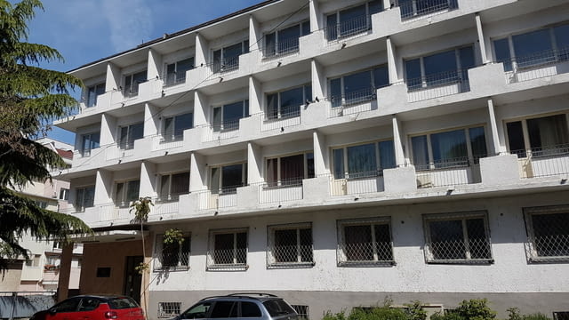 Пристанище Бургас отдава под наем работническо общежитие