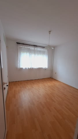 Продавам тристаен апартамент Възраждане до КАТ 2-bedroom, 85 m2, Panel - city of Varna | Apartments - снимка 6