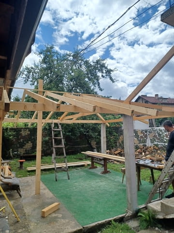 Изграждане на Дървени Навеси - град Радомир | Покриви / Саниране / Изолации - снимка 5