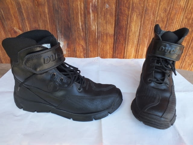 Ducati боти за мотор номер 41-42 - city of Lеvski | Accessories - снимка 1