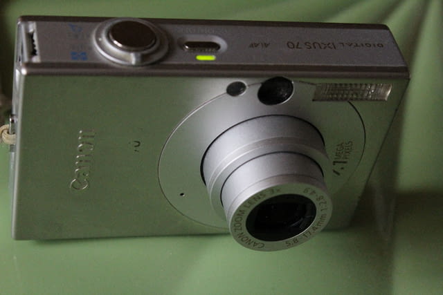 Фотоапарат Canon със дефект miniDV camera - city of Vidin | Photo Cameras - снимка 3