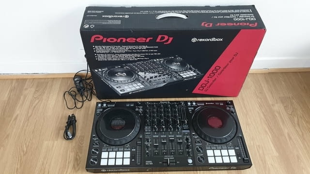 Pioneer DJ XDJ-RX3, Pioneer DDJ-REV7 DJ Kontroler, Pioneer XDJ XZ, Pioneer DDJ 1000, Shure BLX288/SM - снимка 8