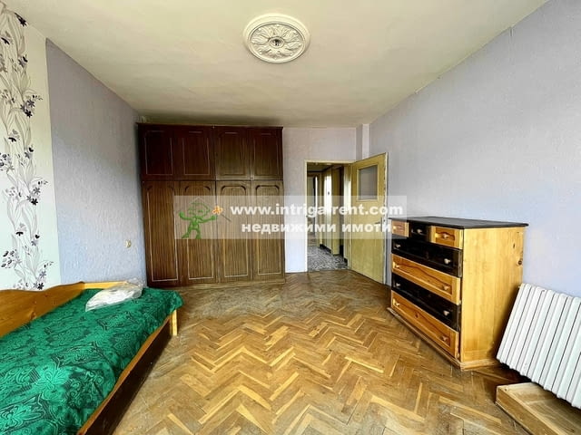 2262. Продава се Многостаен апартамент с три спални в град Хасково, квартал Овчарски. - снимка 7