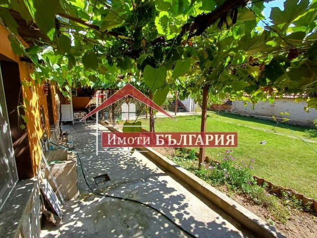 Ремонтирана къща в с.Мраченик Тухла, 80 м2, С паркинг - село Мраченик | Къщи / Вили - снимка 4