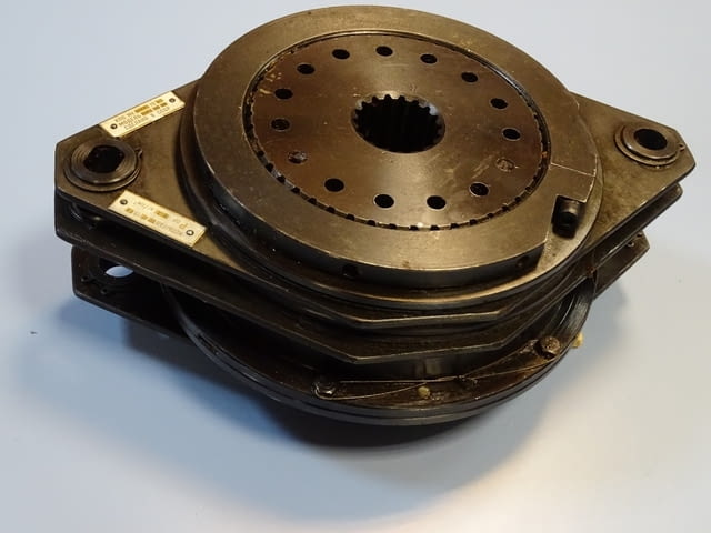 Съединител-спирачка УД 3130 6.3 kg/cm2, град Пловдив | Промишлено Оборудване - снимка 4