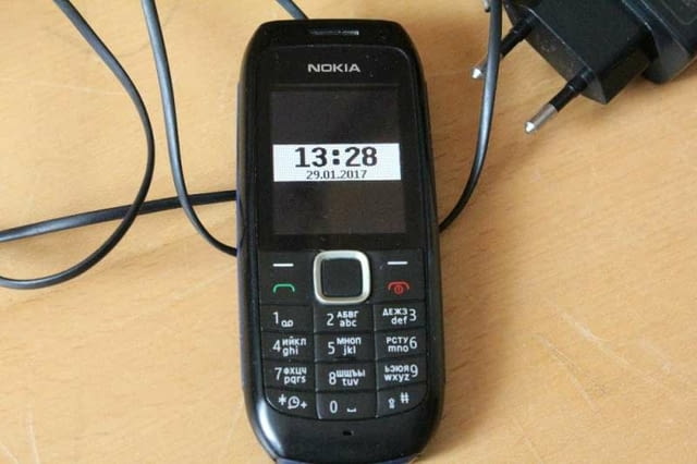 Nokia 1616 с фенерче и радио - град Видин | Смартфони - снимка 3