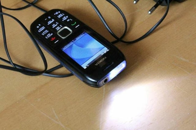 Nokia 1616 с фенерче и радио - град Видин | Смартфони - снимка 4