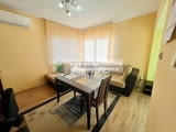 3710. Продава се Етаж от къща с гараж, двор и приземен етаж в град Хасково, квартал Воеводски.