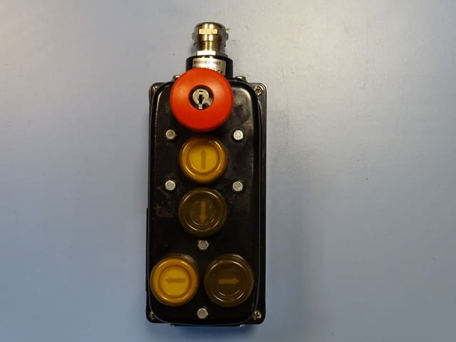 Бутониера G.Gioverzana 541050Ex button station protection, град Пловдив | Промишлено Оборудване - снимка 3