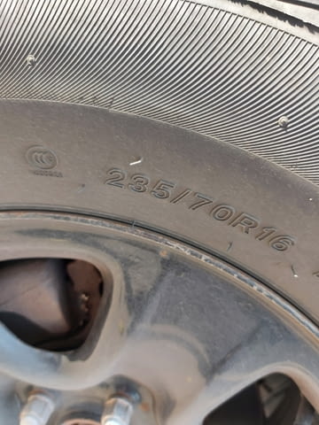 Продавам комплект 4 железни джанти със зимни гуми, които могат да се карат още, за СУЗУКИ ГРАНД ВИТАРА - снимка 4