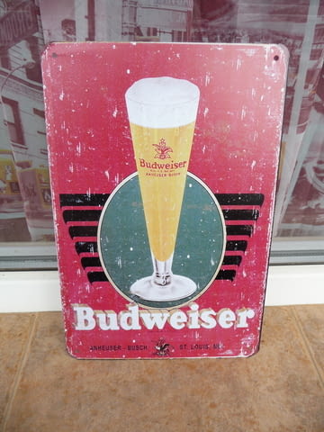 Метална табела бира Будвайзер Budweiser реклама бирен фест, град Радомир | Рекламни Материали - снимка 1