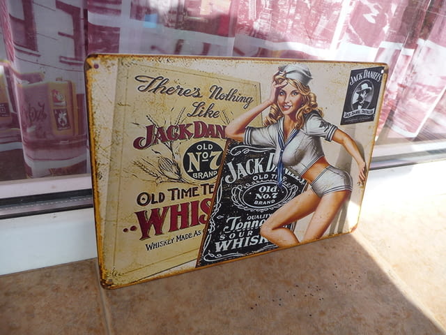 Метална табела уиски Джак Даниелс реклама еротика бар алкохоl Jack Daniels - снимка 2