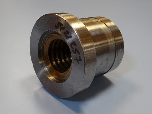 Гайка за винт ф43/ф104/ф85 mm - city of Plovdiv | Industrial Equipment - снимка 1