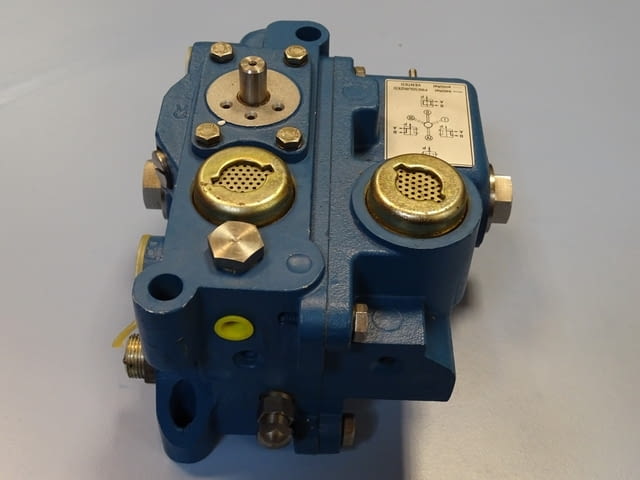 Пневматичен блок Rexroth Pneumatic 335 32 000 00 Pneumatic Pressure Reducing Station - снимка 3