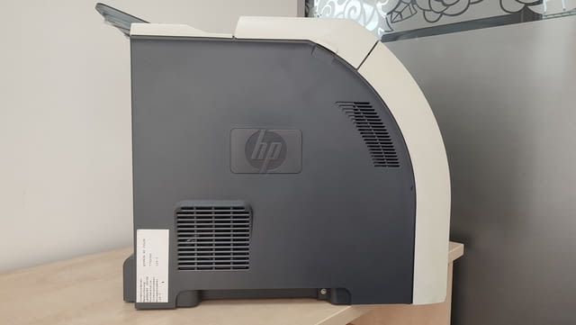 Продавам цветен лазерен принтер HP Color LaserJet 3800N, град София | Принтери / Скенери - снимка 5