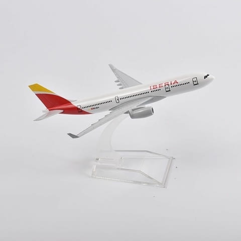 Еърбъс 330 самолет модел макет Iberia метален A330 Иберия, city of Radomir - снимка 2