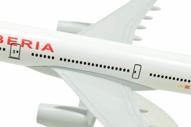 Еърбъс 330 самолет модел макет Iberia метален A330 Иберия, city of Radomir - снимка 8