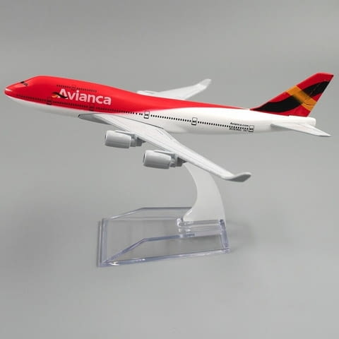 Боинг 747 самолет модел макет Avianca метален B747 пътници полет лайнер презокеански - снимка 6