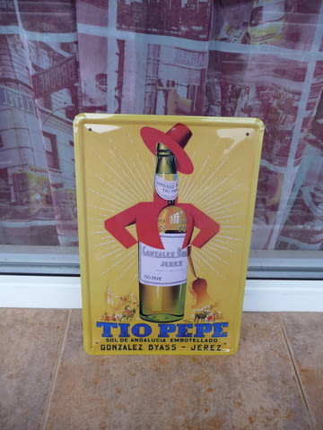 Метална табела алкохол Tio Pepe вино реклама Испания винарна, city of Radomir - снимка 1