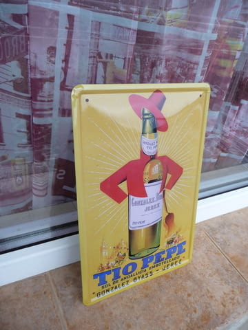 Метална табела алкохол Tio Pepe вино реклама Испания винарна, city of Radomir - снимка 2