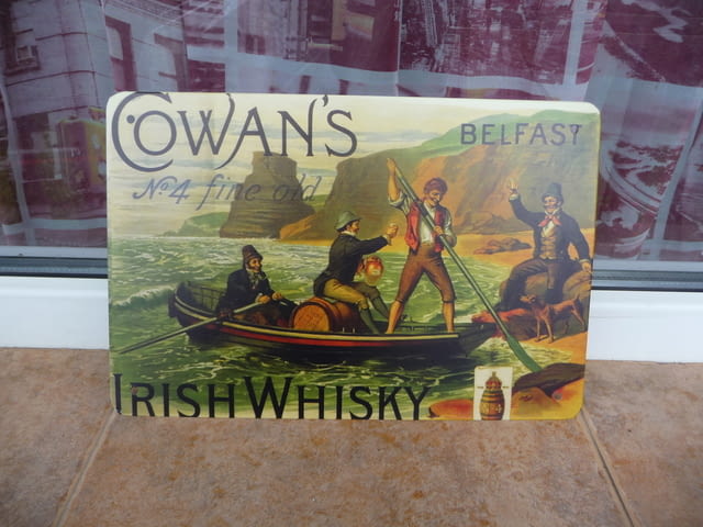 Метална табела ирландско уиски отлежало Белфаст Cowan's, град Радомир | Рекламни Материали - снимка 1