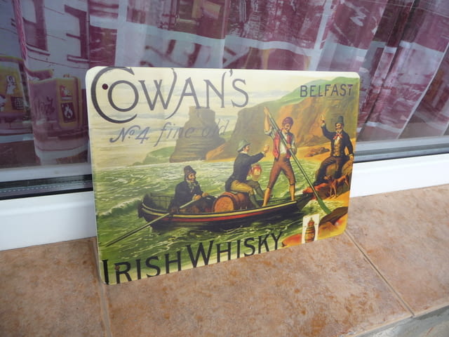 Метална табела ирландско уиски отлежало Белфаст Cowan's, град Радомир | Рекламни Материали - снимка 2