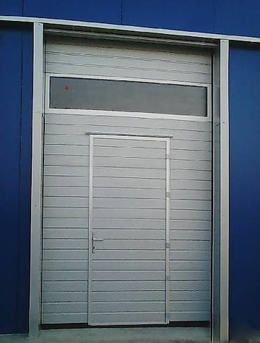 Секционни термоизолирани врати - град Пловдив | Промишлено Оборудване - снимка 1