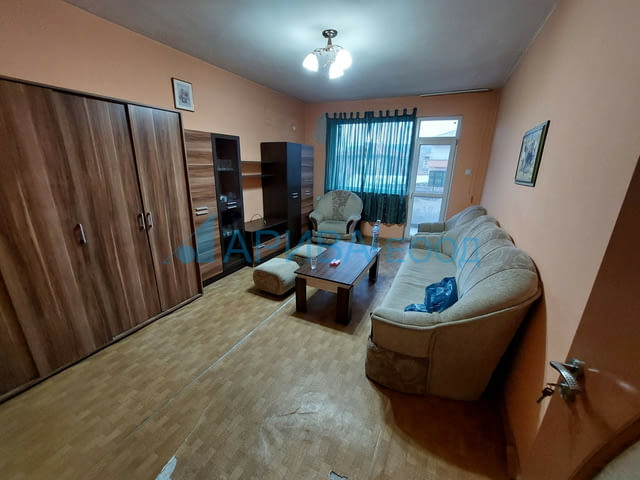 Апартаменти с гараж и двор в Хасково Multi-room Apartment, 206 m2, Brick - city of Haskovo | Apartments - снимка 3