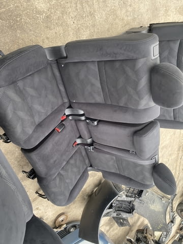 Салон, седалки 7местен за Nissan X-Trail (t32) 2015г.Нисан Х Трейл, предните 5 седалки 700 лв, 6и7 с - снимка 3