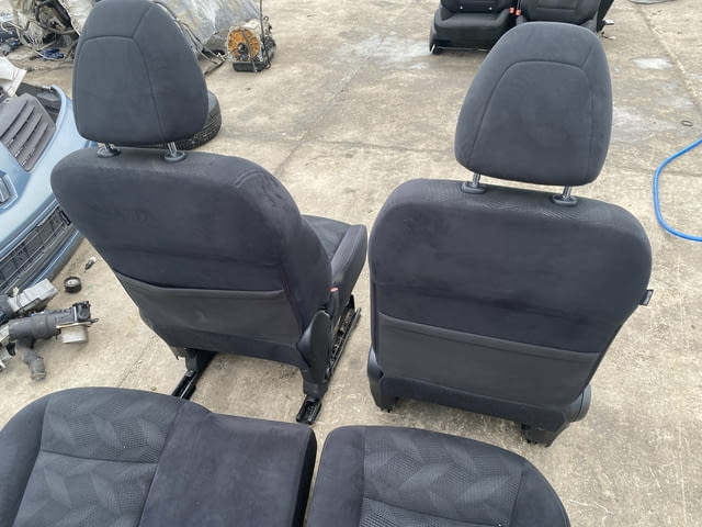 Салон, седалки 7местен за Nissan X-Trail (t32) 2015г.Нисан Х Трейл, предните 5 седалки 700 лв, 6и7 с - снимка 6