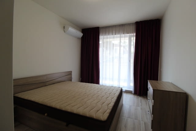 Двустаен апартамент N18 за нощувки за 4-ма, с включено ПАРКОМЯСТО в комплекс Папая - снимка 9
