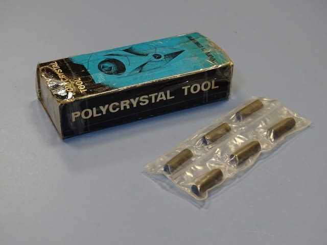 Нож стругарски диамантен Polycrystal TOOL PB10 45°/15° composite ф8mm - снимка 1