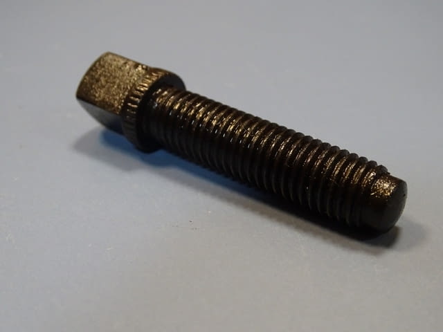 Болт за ножодържач за струг М10 12х12 mm - град Пловдив | Инструменти - снимка 4