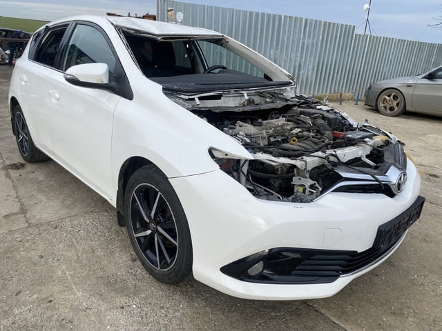 Toyota Auris 1. 6i, двигател 1ZR-FAE, ZRE18, 132 кс. , автоматик, 2018, 133 000 km. , euro 6B, Тойот - снимка 1