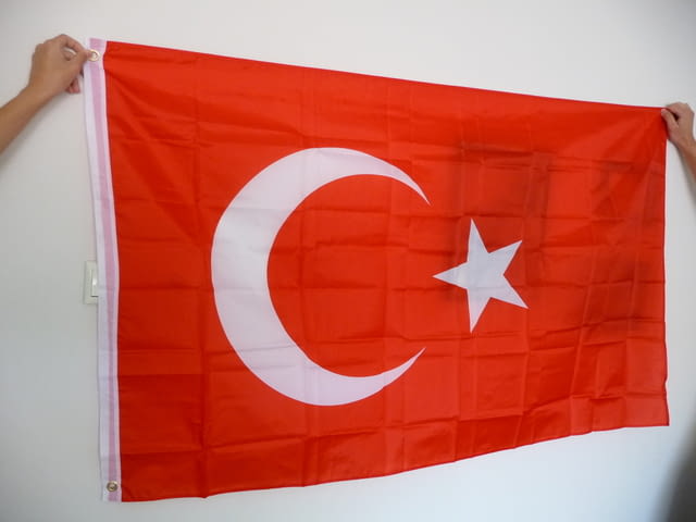 Ново Знаме на Турция Истанбул полумесец звезда турски байрак, град Радомир - снимка 2