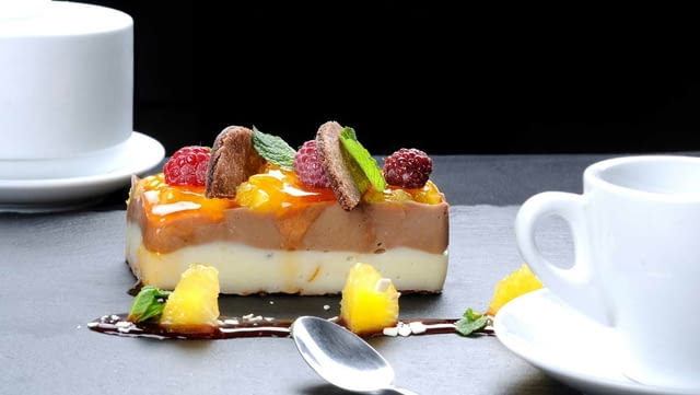 Курс „СЛАДКАР“ в Кърджали - град Кърджали | Готварски / Сладкарски - снимка 1