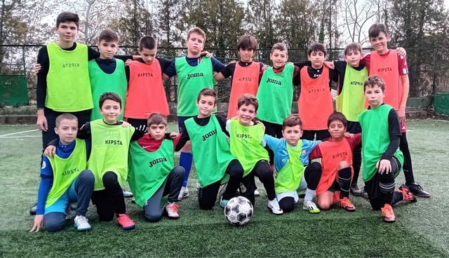 Академия "АМ Футбол" - тренировки за деца - град София | Спортни Тренировки - снимка 2